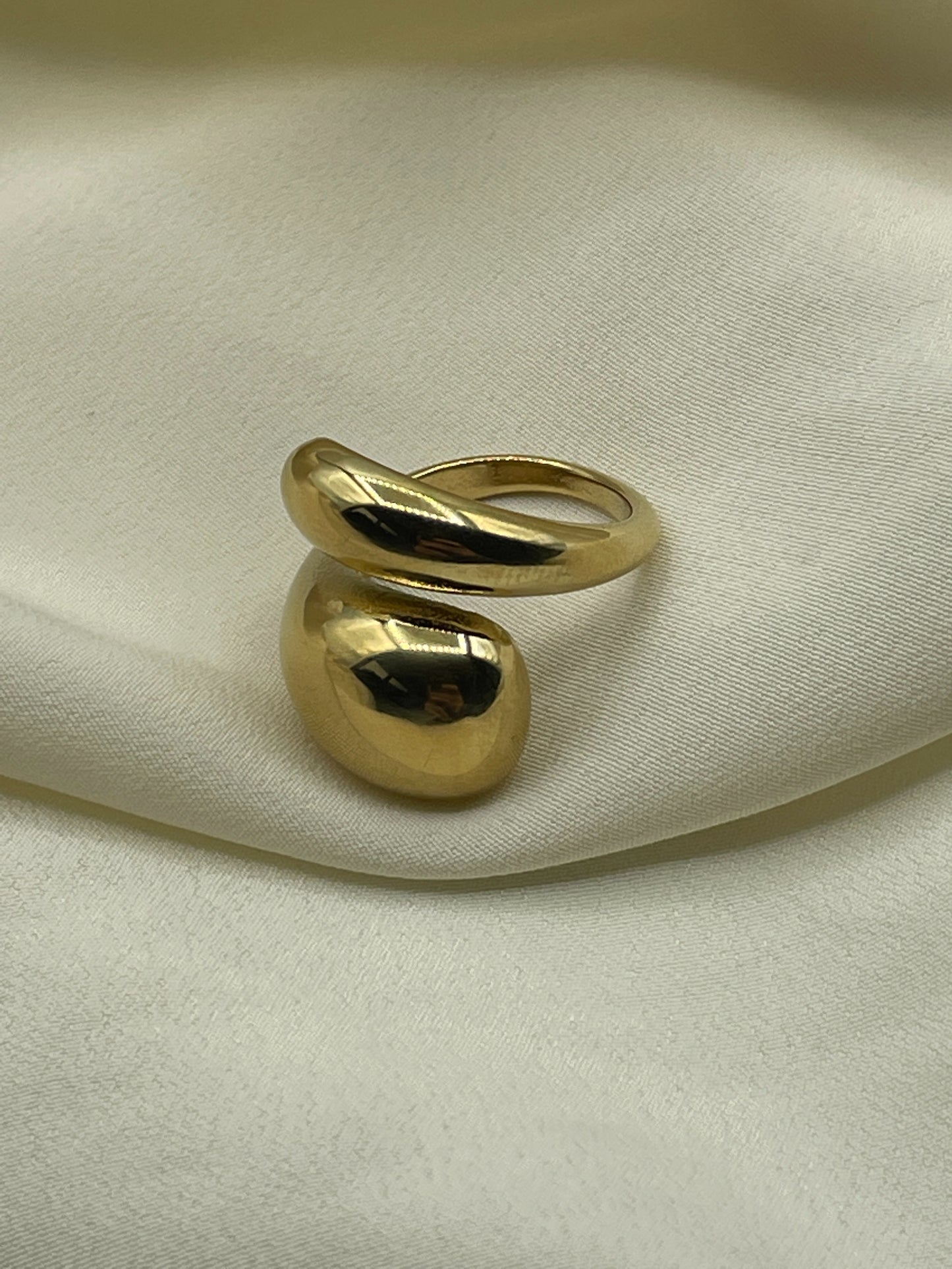 Inequal Double Tear Ring Gold