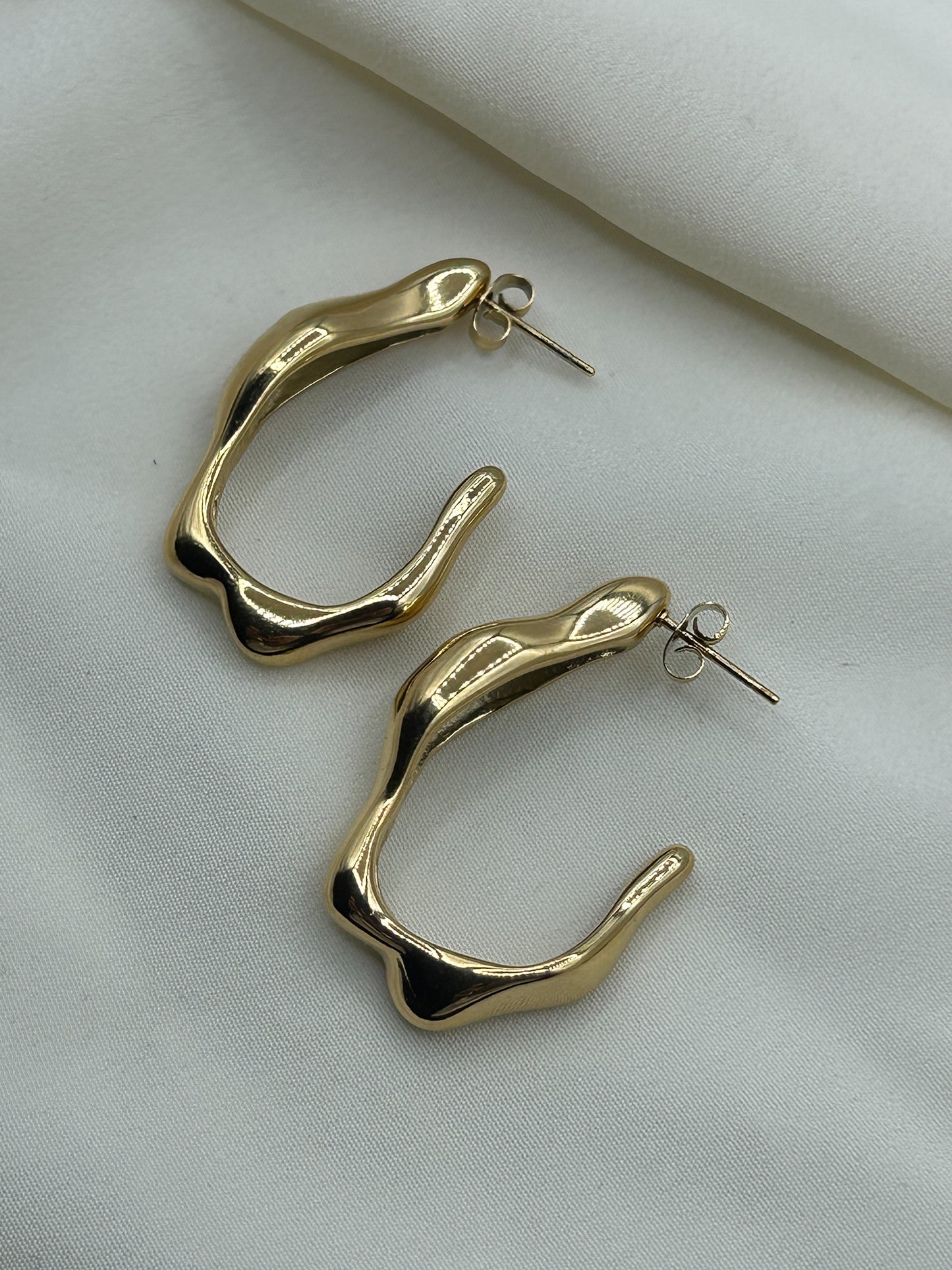 Liquid Earrings Gold