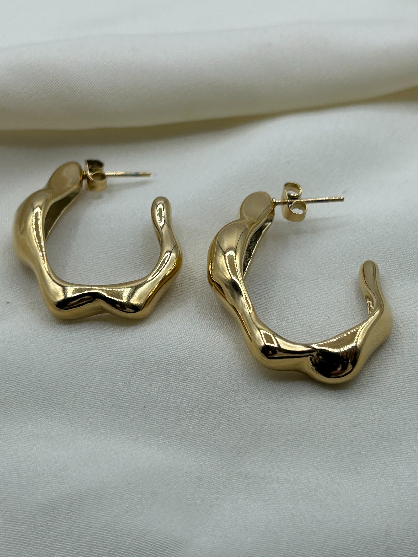Liquid Earrings Gold