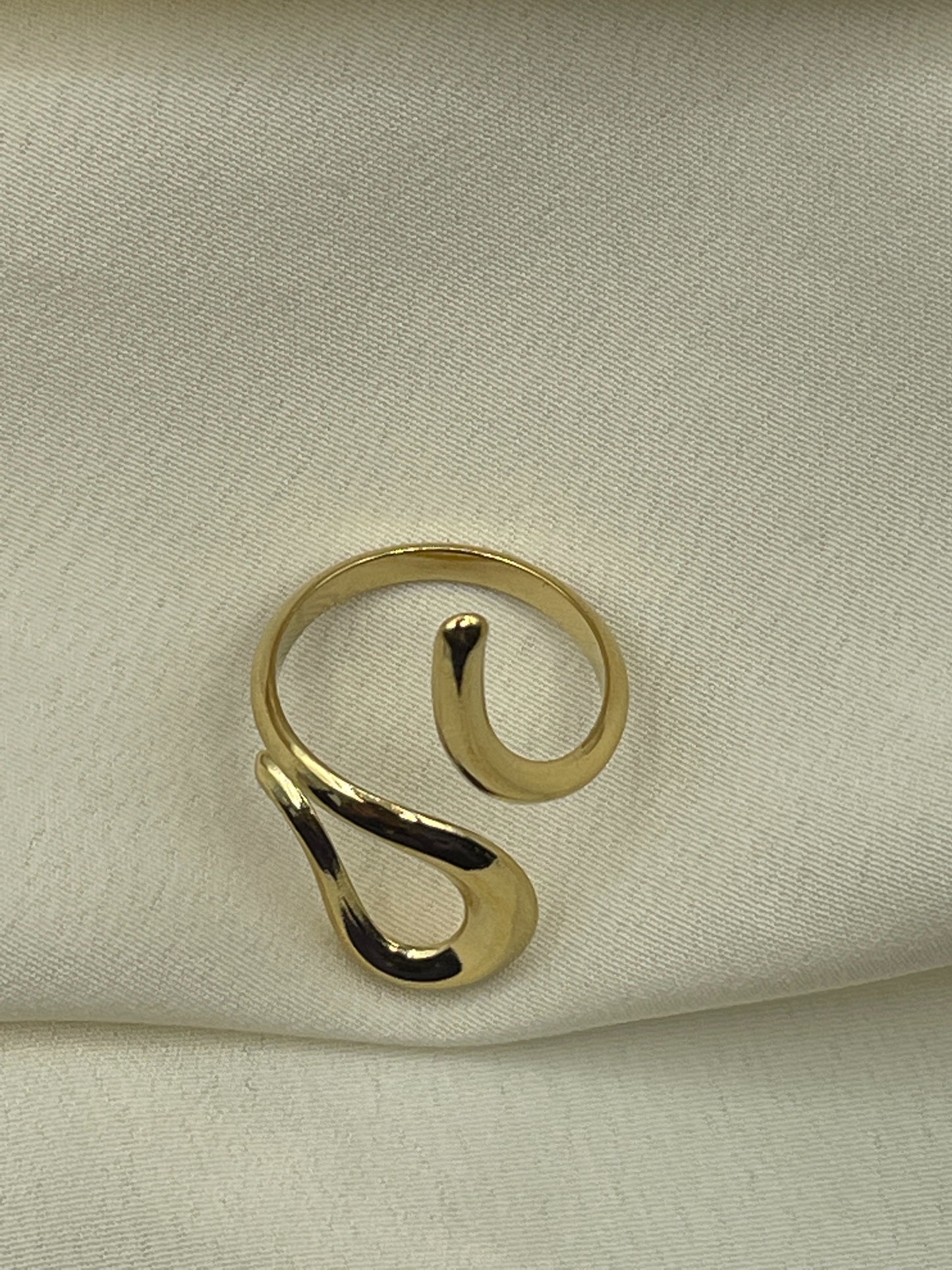 Long Line Ring Gold