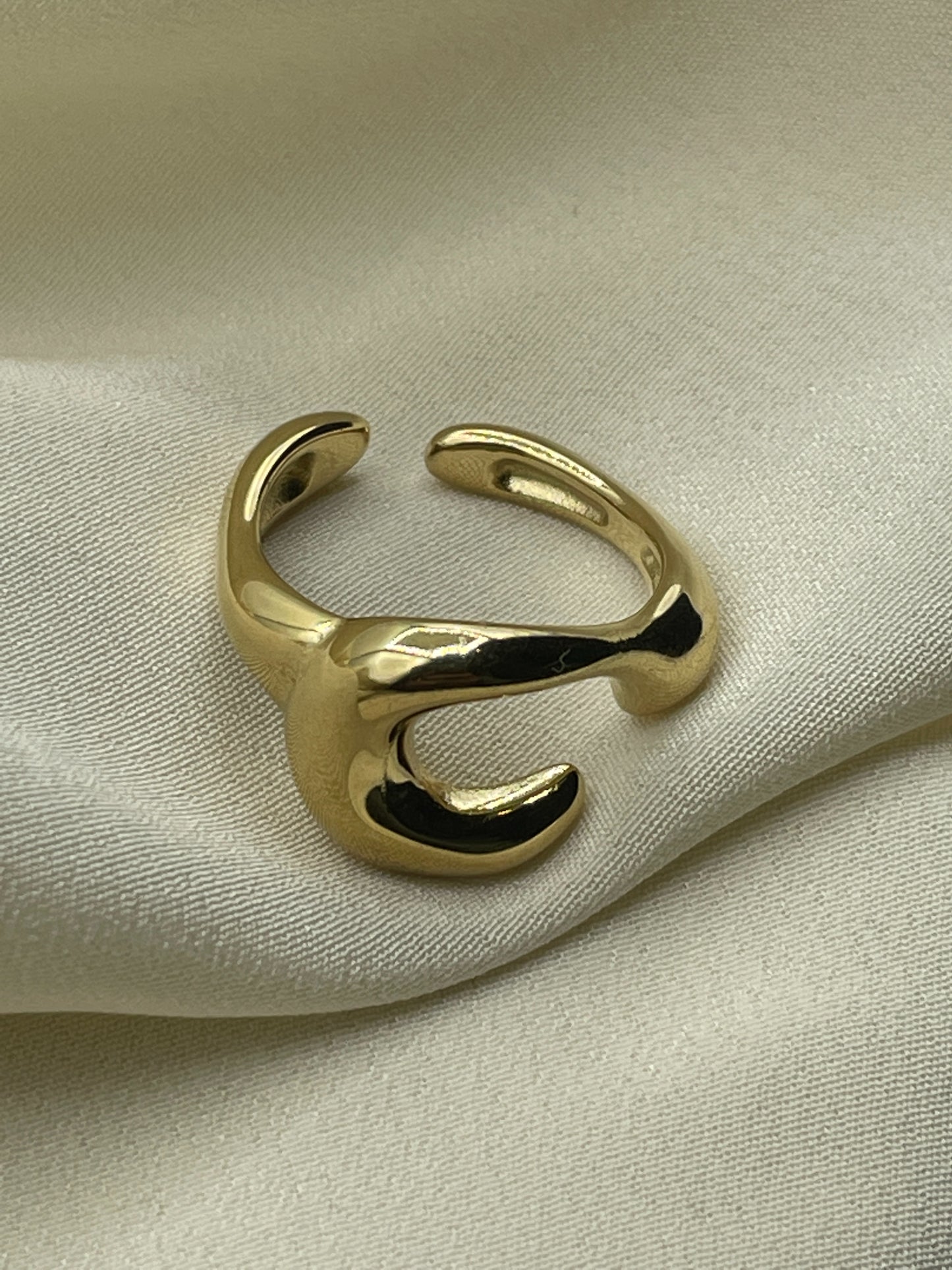 Mystic Ring Gold