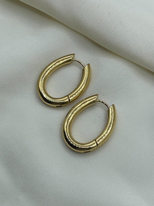 Oval Hoops Earrings Gold