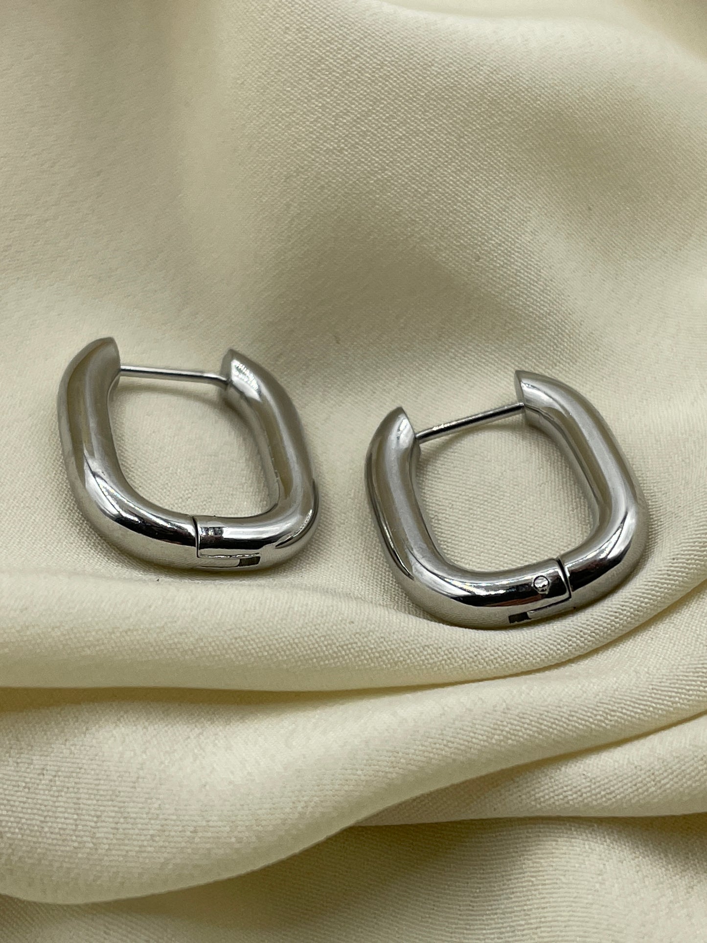 Oval Square Earrings Silver