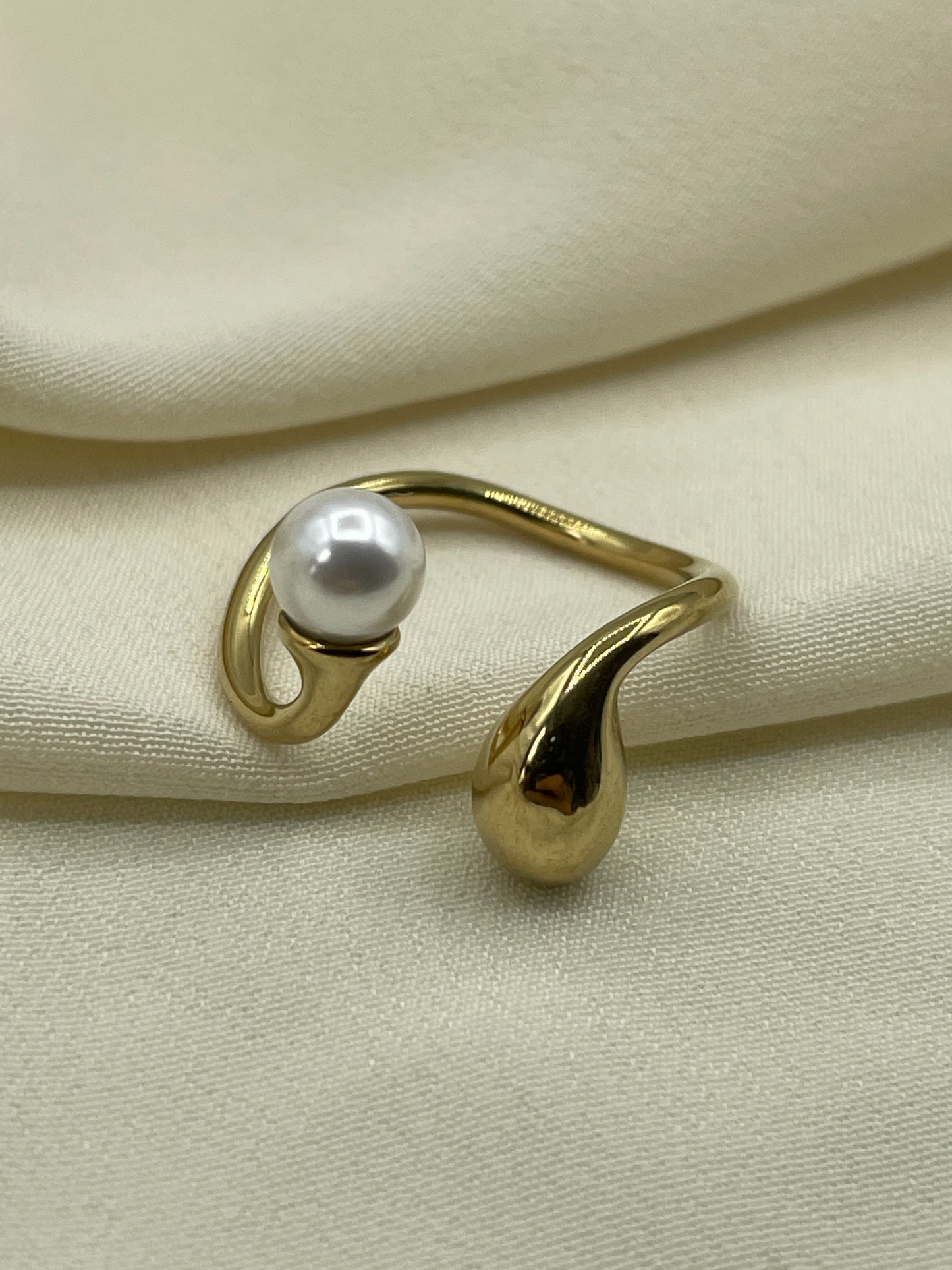 Pearl Open Gold Ring