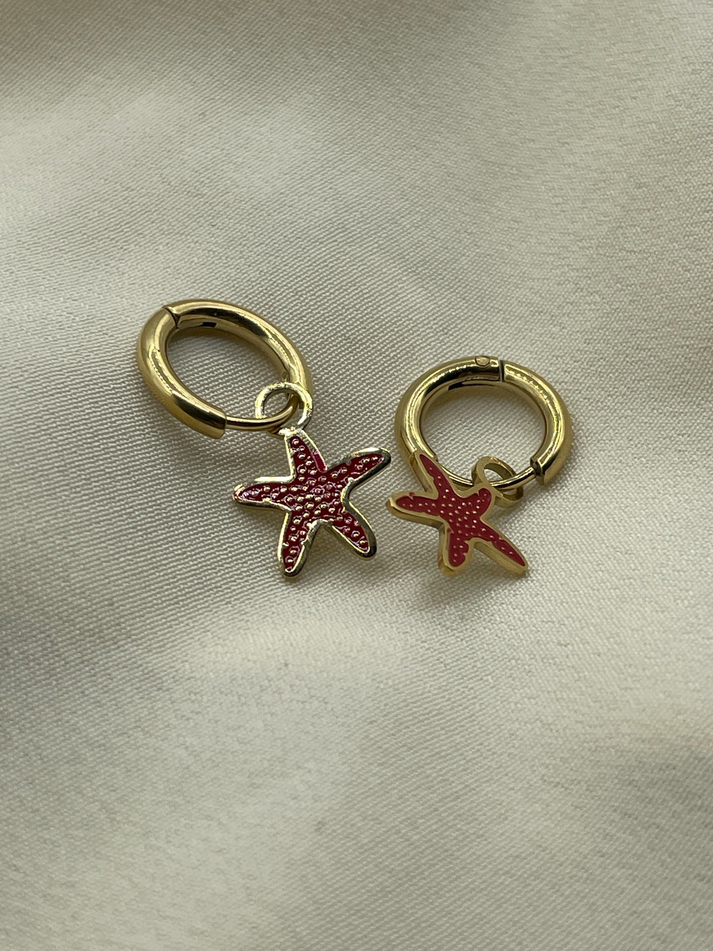 Red Starfish Pendant Earrings