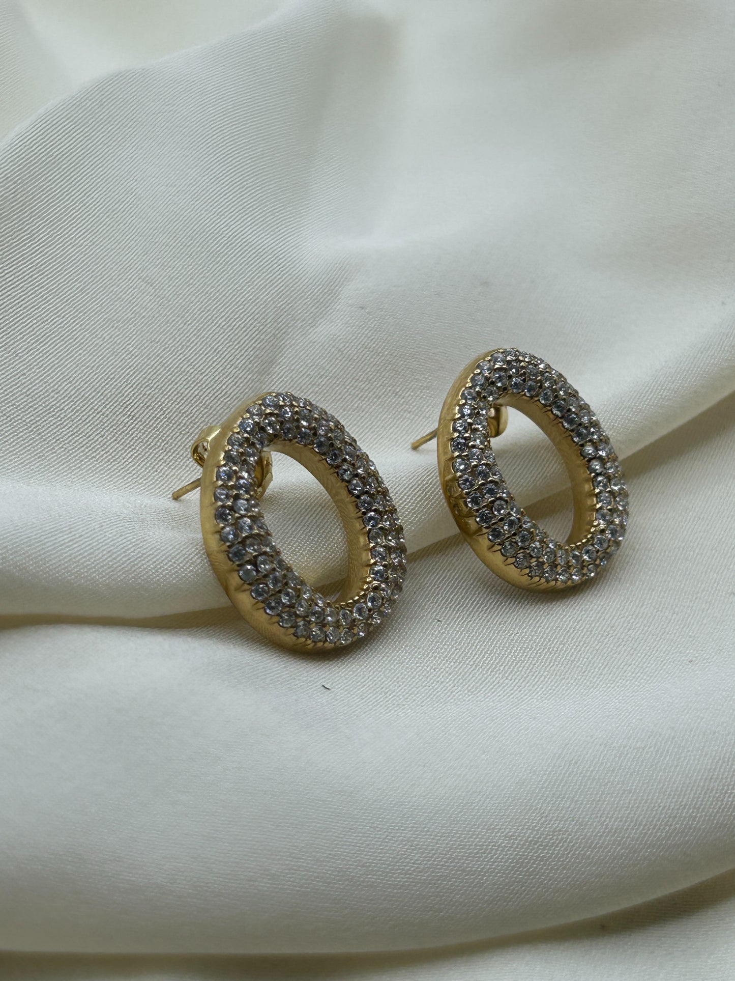 Rhinestone Circle Earrings Gold