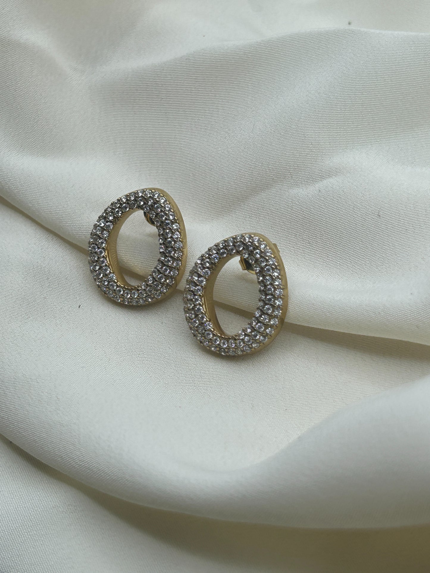 Rhinestone Circle Earrings Gold