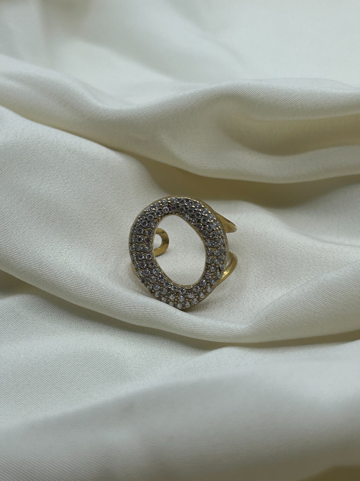 Rhinestone Circle Ring Gold