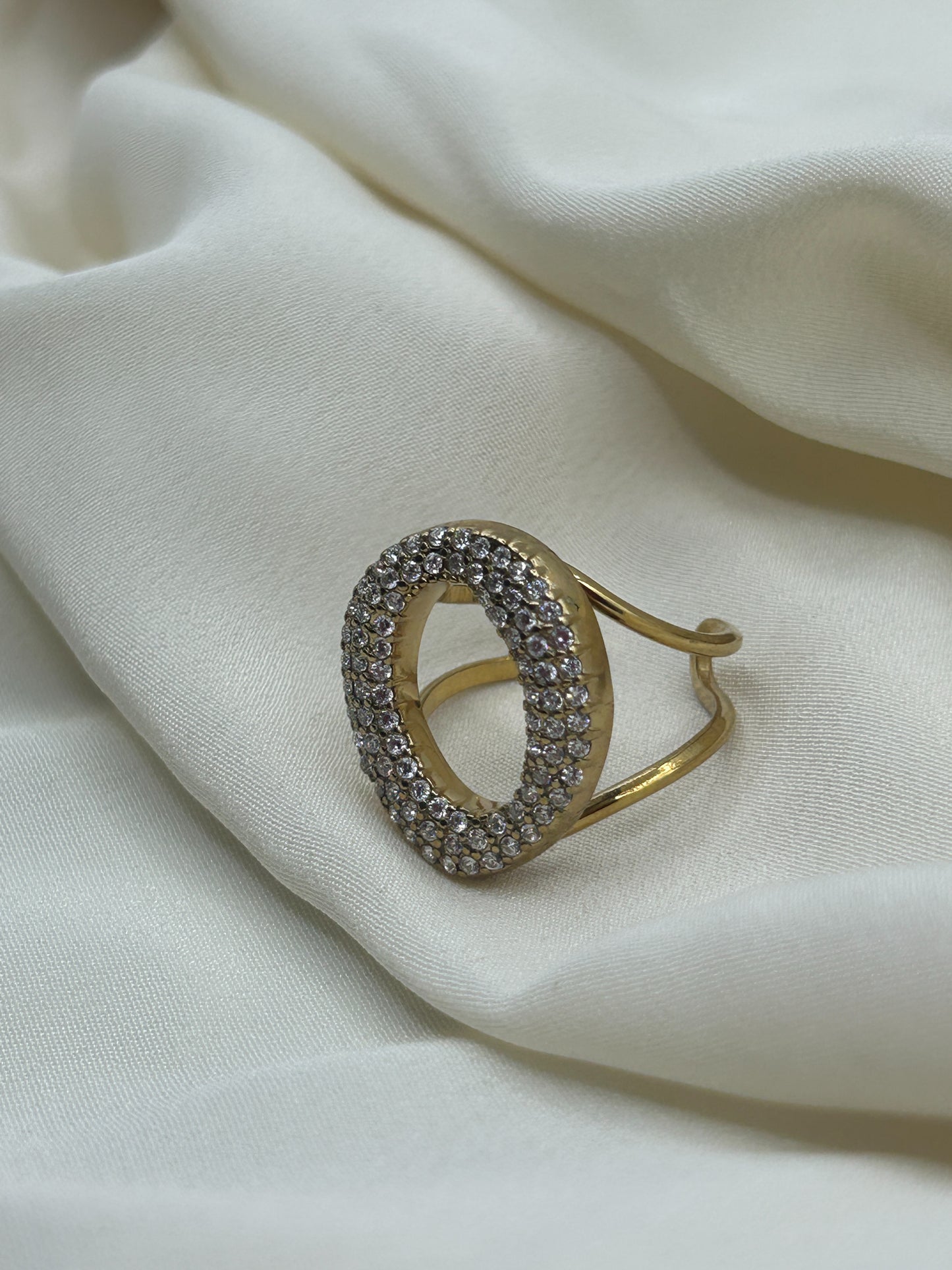 Rhinestone Circle Ring Gold