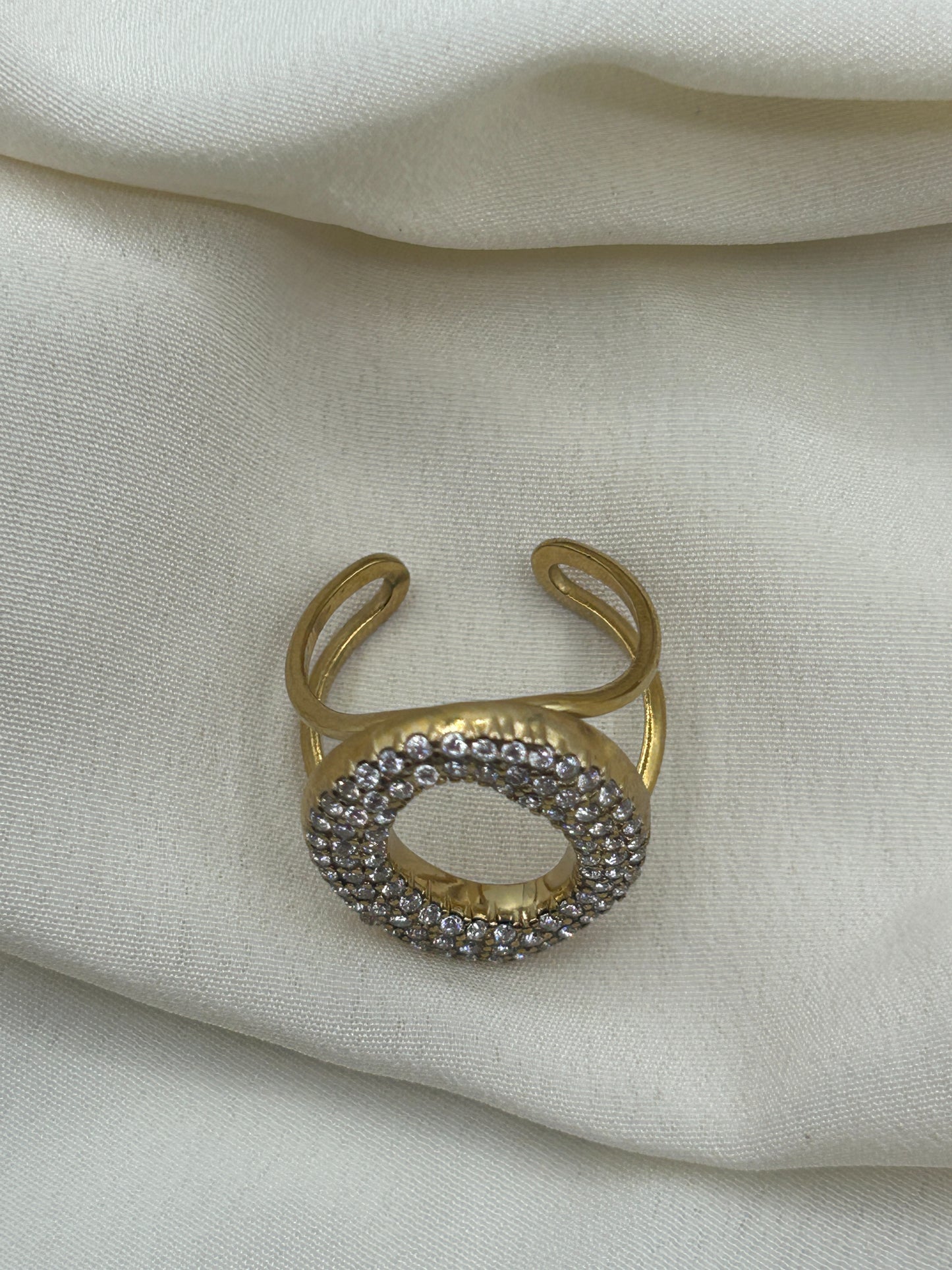 Rhinestone Circle Ring Gold