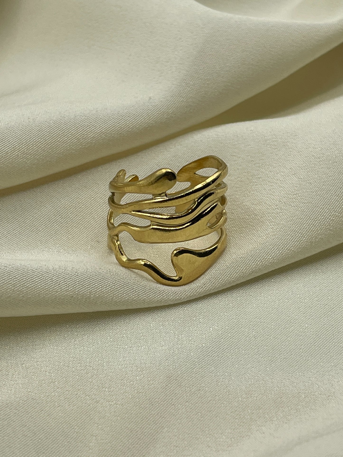 River Ring Gold