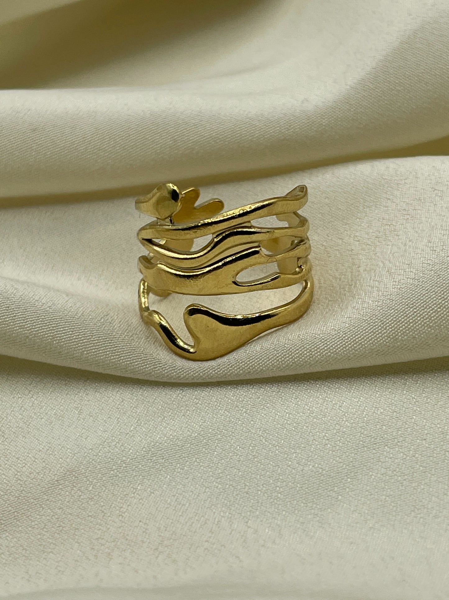 River Ring Gold