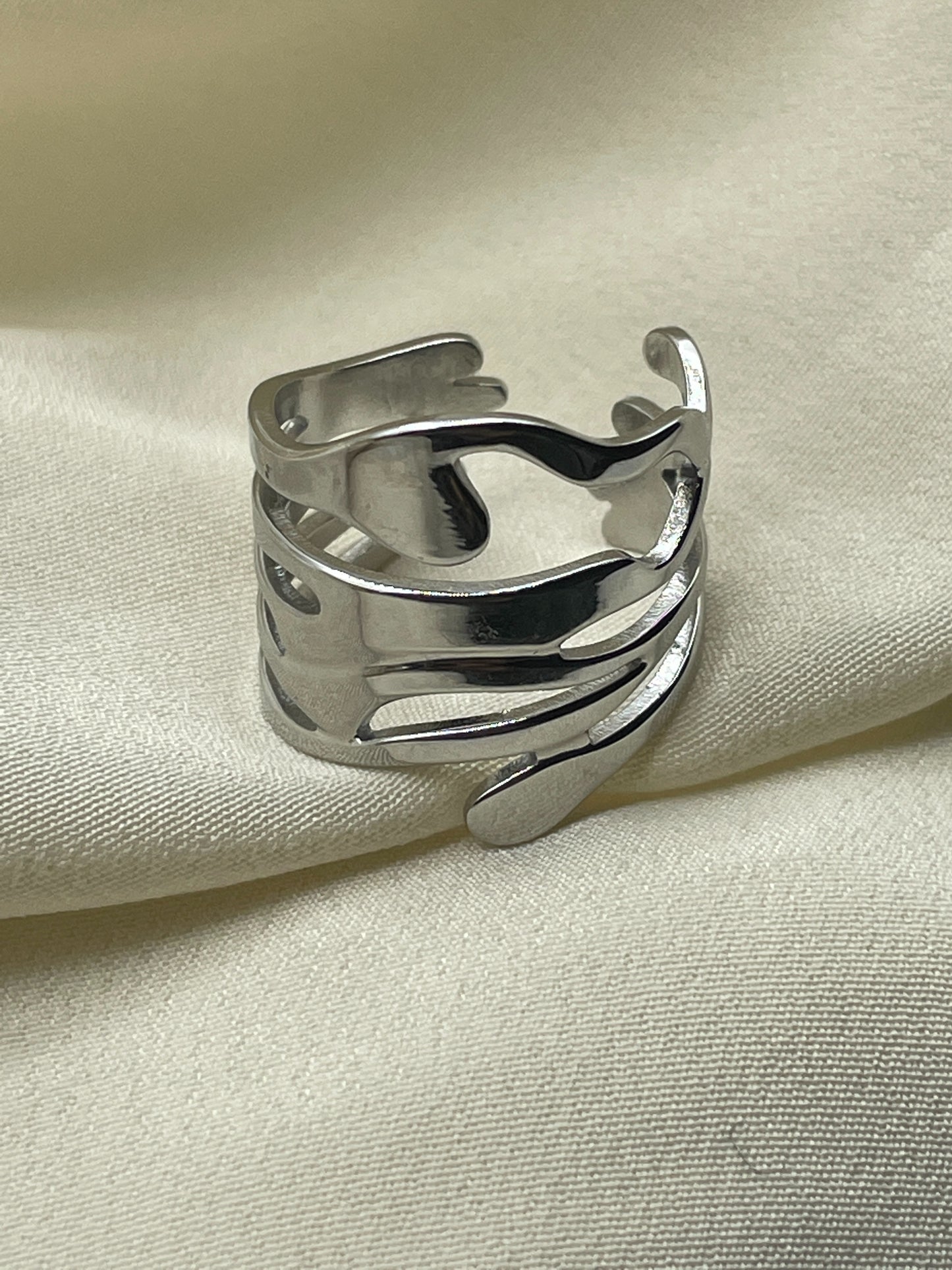 River Ring Silver