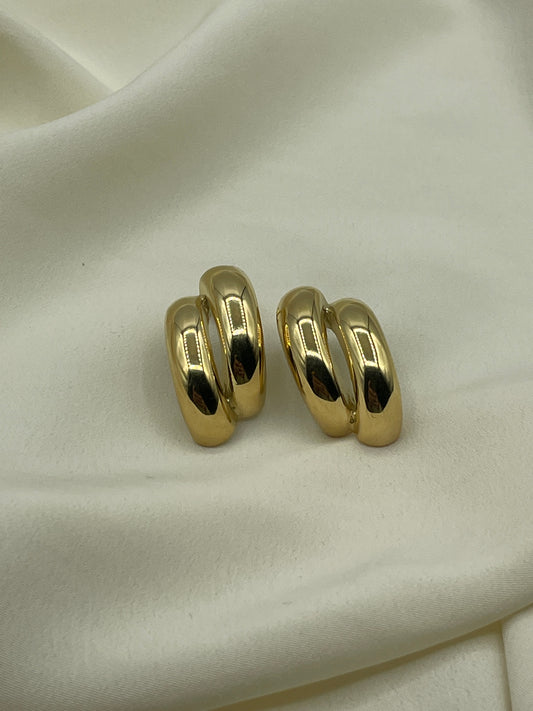 Shifted Hoops Earrings Gold