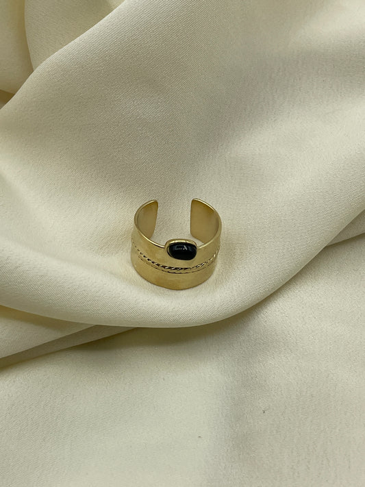 Single Black Stone Ring