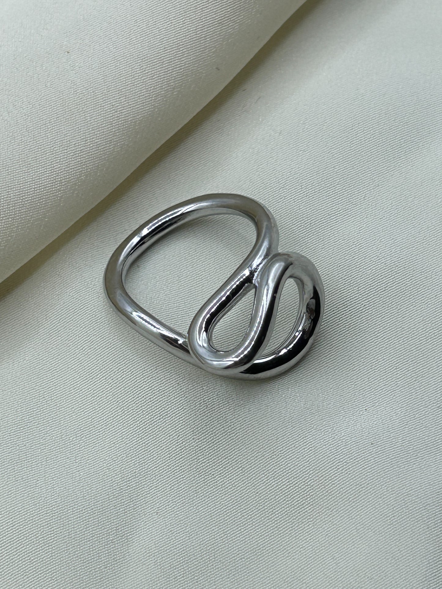 Tangled Line Ring Silver