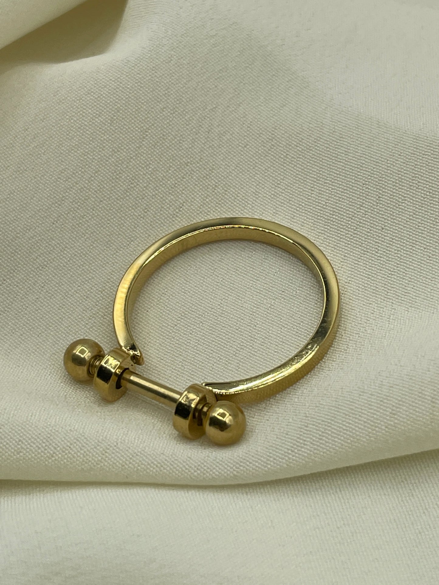 Toggle Gold Ring