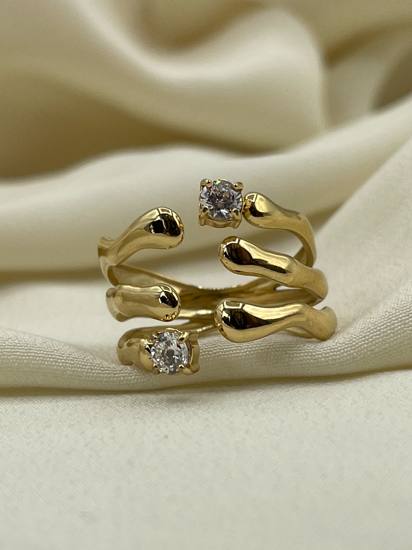 Triple Diamond Open Gold Ring