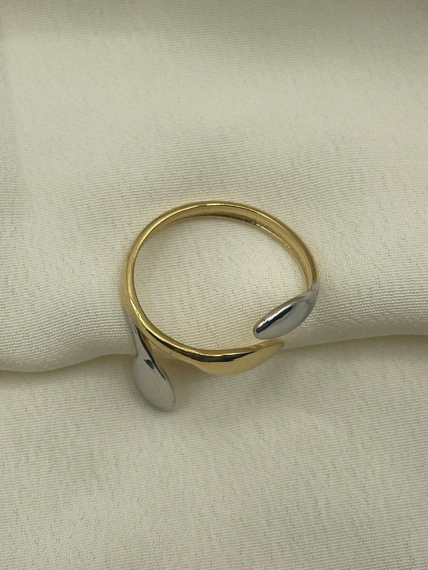 Triple Leaf Ring Bicolor