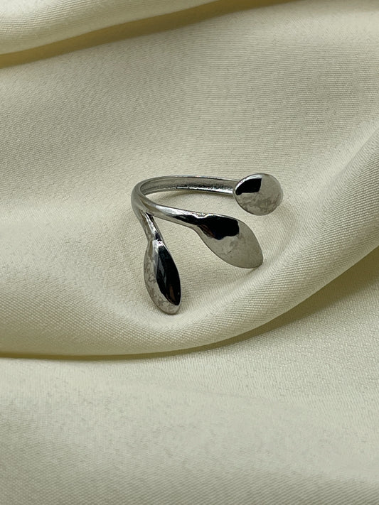 Triple Leaf Ring Silver