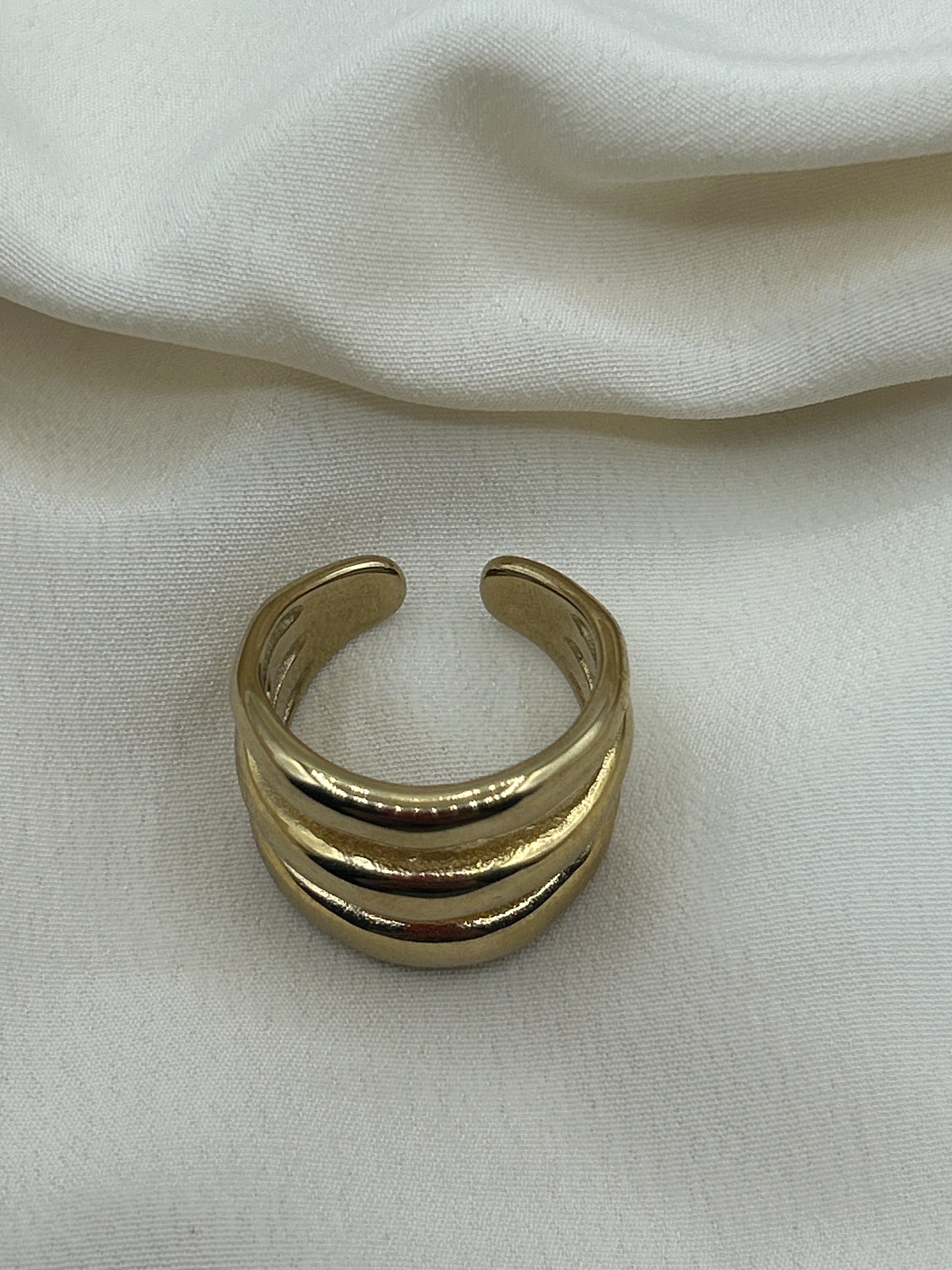 Triple Ring Gold