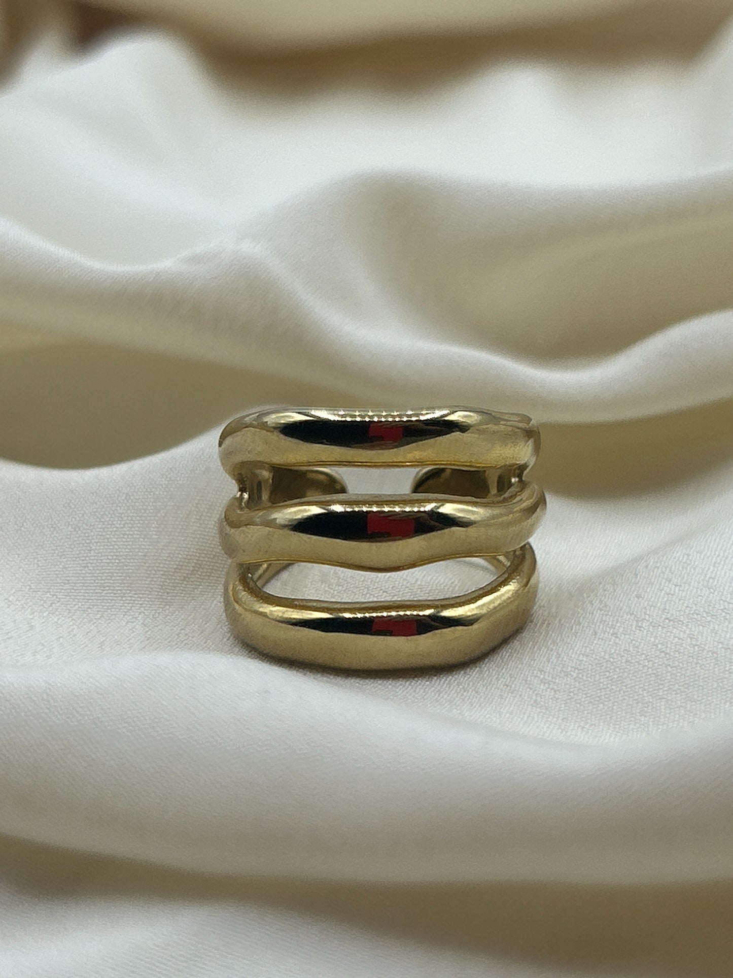 Triple Ring Gold