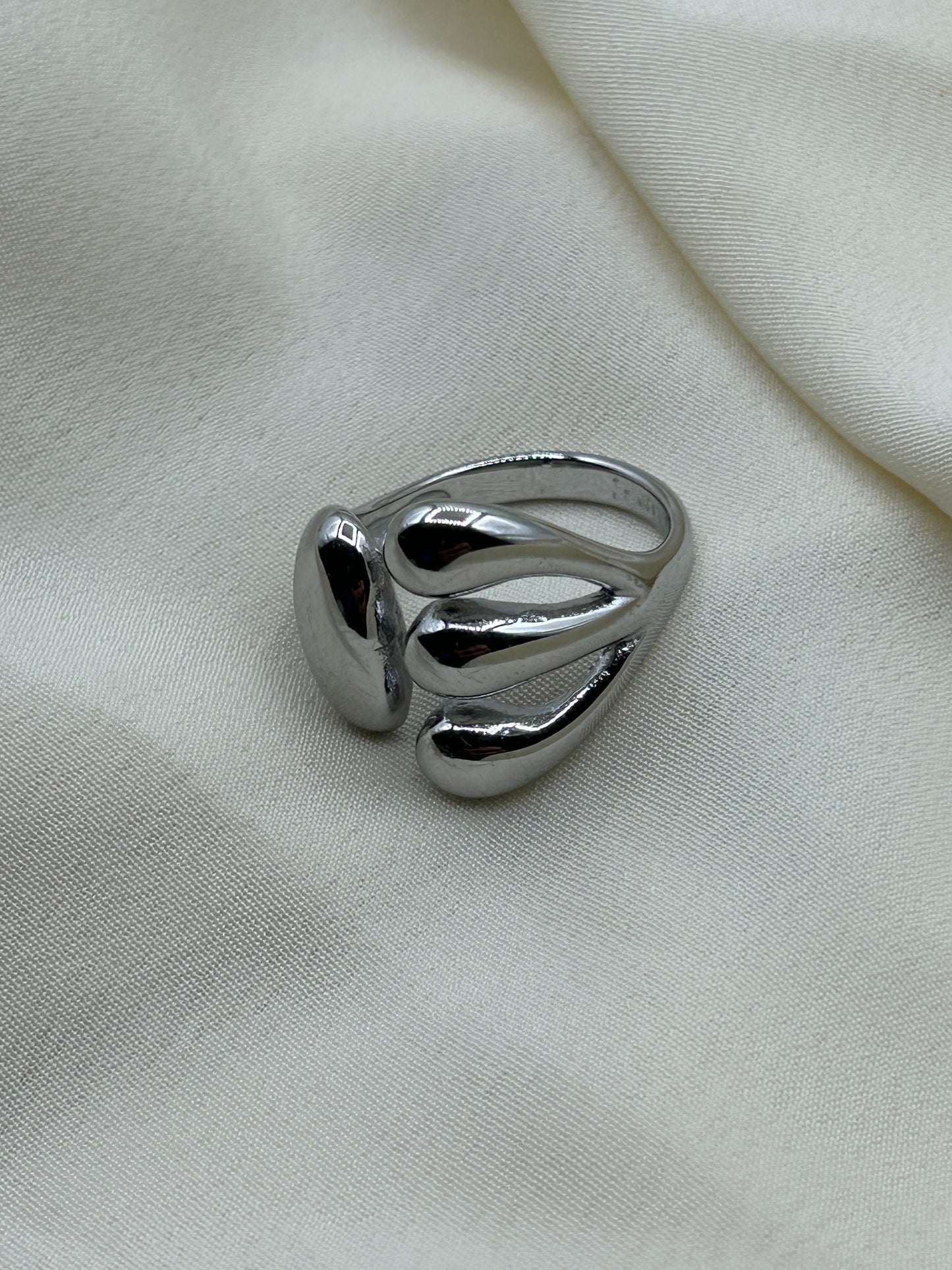 Triple Drop Ring Silver