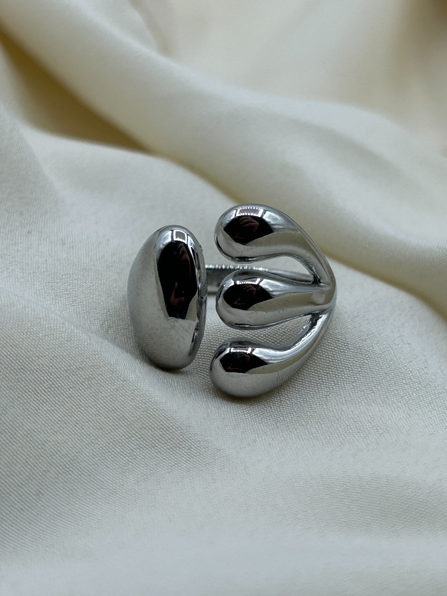 Triple Drop Ring Silver